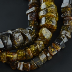 Green irregular amber beads necklace with tablets